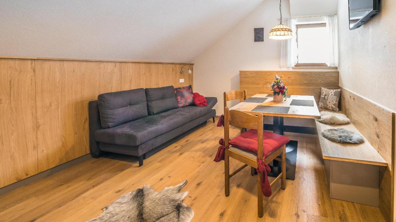 Gasthof Neuwirt Ellbogen Luaran gambar